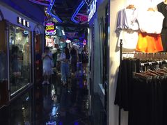 -南京时尚莱迪购物广场(正洪街店)
