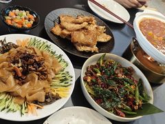 -红东阁东北菜烤肉酒馆(CROSS万象汇店)