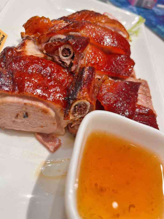 港丽餐厅(百联西郊购物中心店)