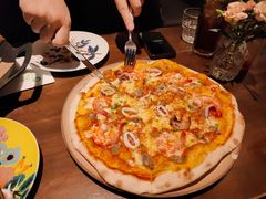 -JINNS锦时 steak&pizza(浸信会礼拜堂旧址店)