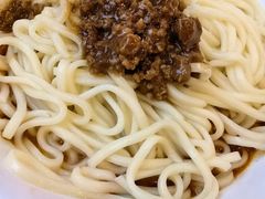 -明红蹄花(糍粑店街店)
