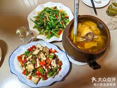 -途中饭店(开化店)