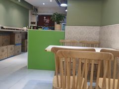 -丽丽三鲜螺蛳粉(田林路店)