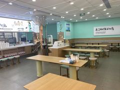 大堂-老乡鸡(西岸凤巢店)