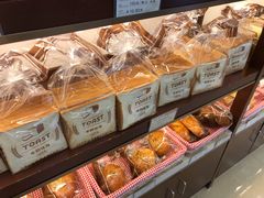 -红宝石·鲜奶小方·海派西点房(南翔店)