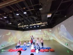 -小鸡哆哆故事屋·儿童乐园(嘉里城店)