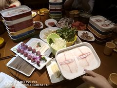 斑鱼-龙记斑鱼火锅鲜切牛肉自助(红山路店)