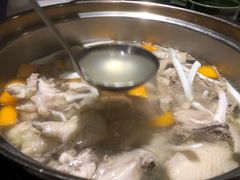 海南木瓜百合椰子鸡-狐狸爱上椰子鸡(滨江星光大道店)