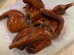 脆皮烧鹅-顺峰海鲜酒楼(省府店)