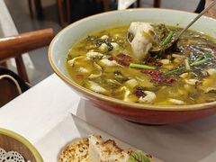 -江城小馆陕南妈妈菜·全球旅行餐厅(钟楼店)