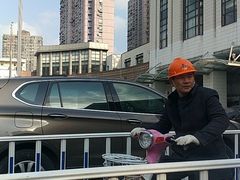 -沪东工人文化宫-停车场