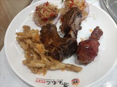 -集品鲜湾·蒸汽海鲜自助料理(青岛银座和谐广场店)