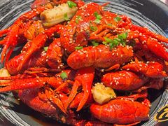 -肥肥虾庄·金牌油焖大虾(杨园滨江时代walk店)