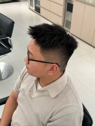 -Z.X HAIR SALON张新美业