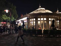 -WOLFGANG PUCK KITCHEN & BAR(迪士尼小镇店)