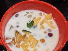 -山城外·非遗酸菜鱼(盛龙广场店)