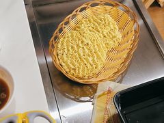 -三头牛·潮汕牛肉生蚝火锅 (夏湾店)