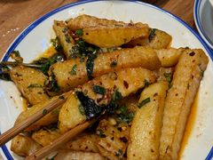 -云阿蛮云南生烫牛肉米线(奉贤路店)