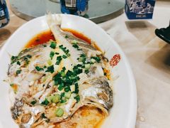 -卢家湾大酒店(诸暨店)