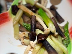 -阿吾罗·月咏精致日料(港汇恒隆广场店)