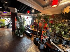 -大匠工房古船木艺术餐厅·猪肚鸡专门店(长白仙岛店)