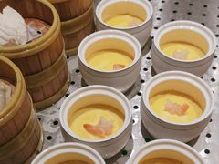 -雍容荟帝王蟹活龙虾展台自助(IFS黑金店)