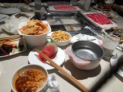 -海底捞火锅鲜切牛肉主题店(长寿路店)