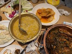 -关东小磨东北菜(上海长风大悦城店)