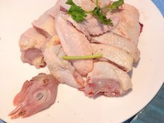 吃稻谷文昌鸡-千岛蚝高压锅生蚝·人参火锅(白云万达店)