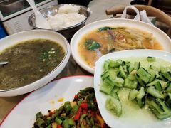 -焱焰鲜锅兔·佳味郑氏·自贡特色菜
