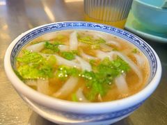 -潮界(LU·ONE凯德晶萃广场店)