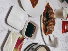 -湖庭壹品鸭王·传统北京烤鸭·别墅私房菜·庭院宵夜(江宁店)