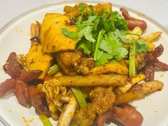 -张氏宽窄巷成都名小吃(茂业百货华强北店)