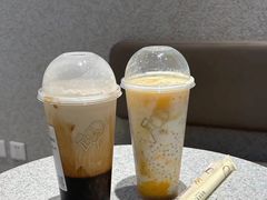 -喜茶(北京华贸购物中心店)