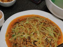 鱼香肉丝-万重锦·人文川菜馆(骡马市店)