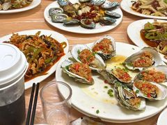 -覃记海鲜美食餐厅