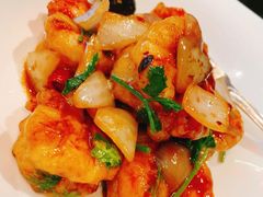 黑蒜大千爆虾球-北京四季酒店·采逸轩