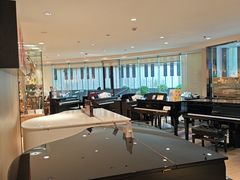 -柏斯音乐艺术中心·钢琴·吉他(上音店)