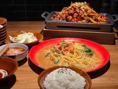 -半步颠小酒馆(繁花中心)