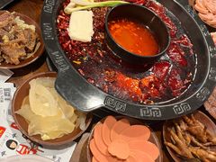 -黄潇洒老火锅(九眼桥宏济巷店)