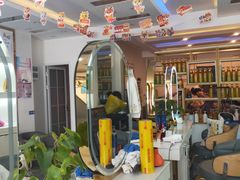 -霸王茶姬(南强街店)