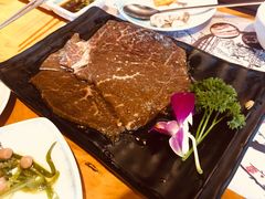 -唯成•韩国炭火烤肉 유성고기