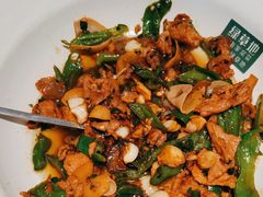 -绿草地·湘菜(悦方ID mall店)