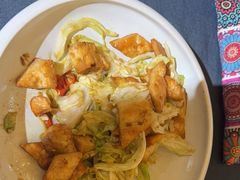 包包菜炒馕-伊带伊路新疆美食府(呼家楼店)