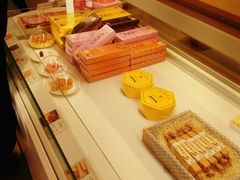 -好利来(鞍山站前店)