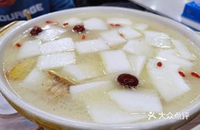 Fresh Lamb Clear Soup Hot Pot