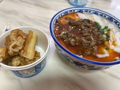 鳝鱼柴鱼面-何记鳝鱼面馆(开发区分店)