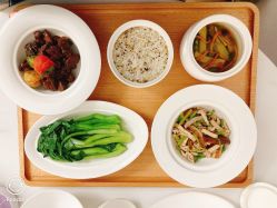 -弗蕾亚·和月月子调理院(东湖店)