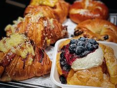 -BUTTERFUL&CREAMOROUS 黄油与面包(三里屯太古里店)