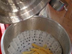 -UNI UNI(环亚凯瑟琳店)